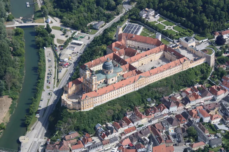 Donau, Gebäude, Ortschaft · Melk · 25.05.2025