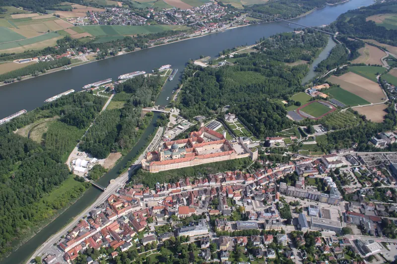 Donau, Gebäude, Ortschaft · Melk · 25.05.2025