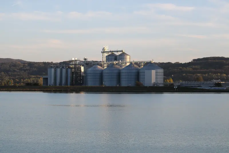 Donau, Gebäude, Himmel, Landschaft, Wasser · Klein-Pöchlarn · 07.10.2026